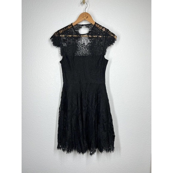BB Dakota Rhianna Open Back Lace Dress Size 0 Fit And Flare Cocktail - Picture 1 of 7